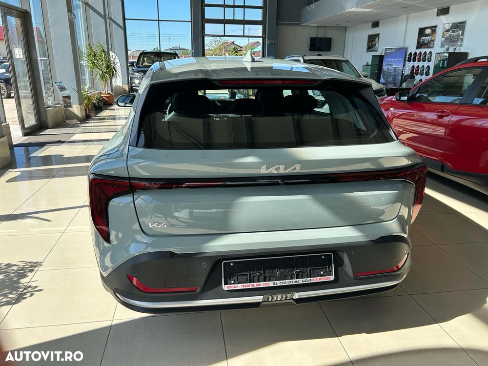 Kia K4 1.6 T-GDI 7DCT Urban - 9
