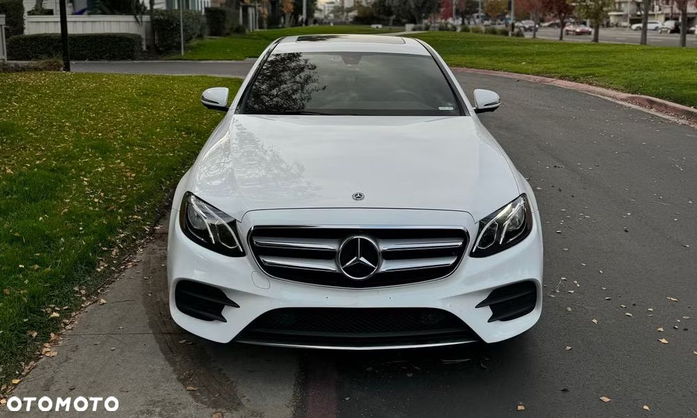 Mercedes-Benz Klasa E 450 4-Matic Exclusive - 2