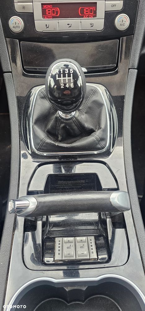 Ford S-Max 2.0 TDCi DPF Titanium X - 25