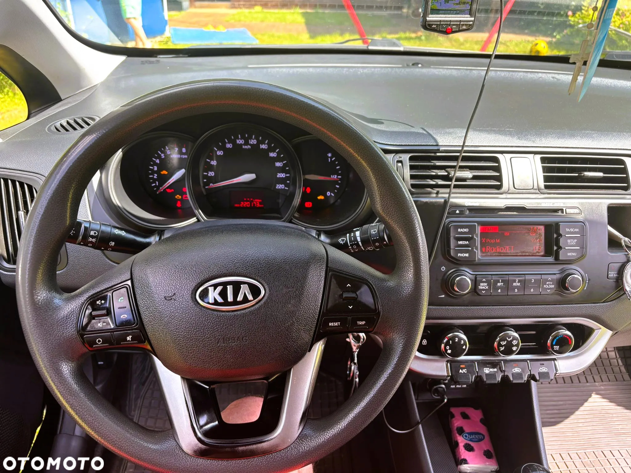 Kia Rio - 13