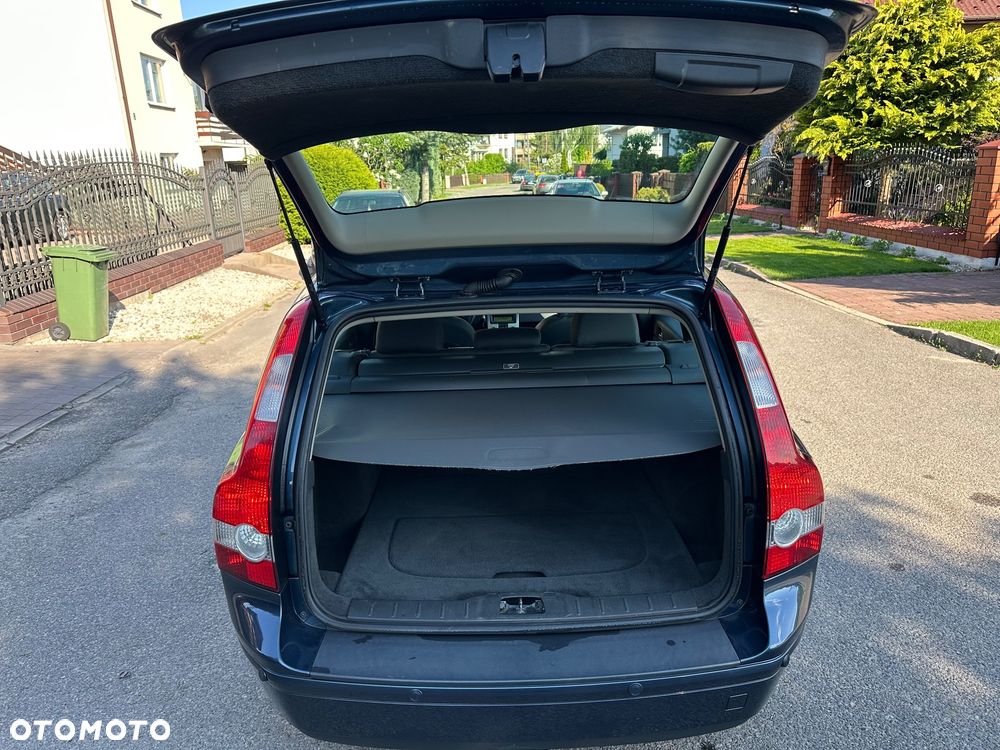 Volvo V50 2.4i Momentum - 20