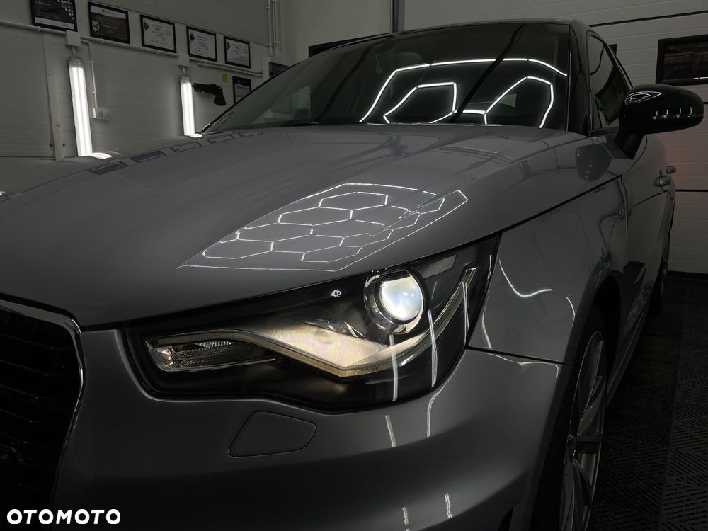 Audi A1 Sportback 1.6 TDI S tronic S line edition - 6