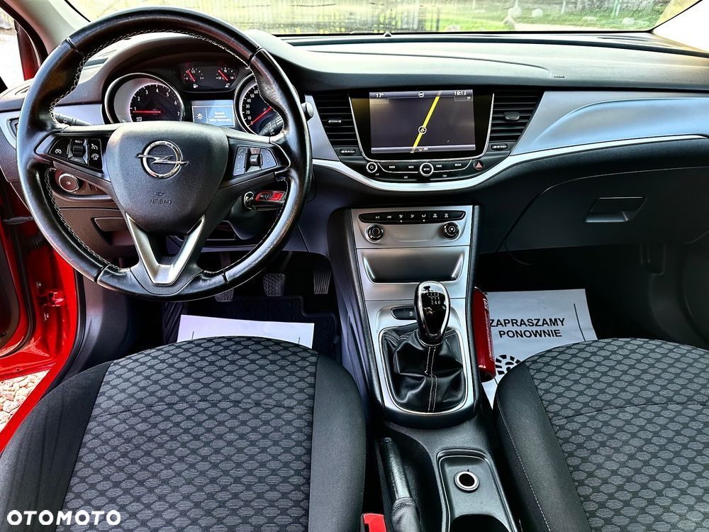 Opel Astra 1.4 Turbo Edition - 10