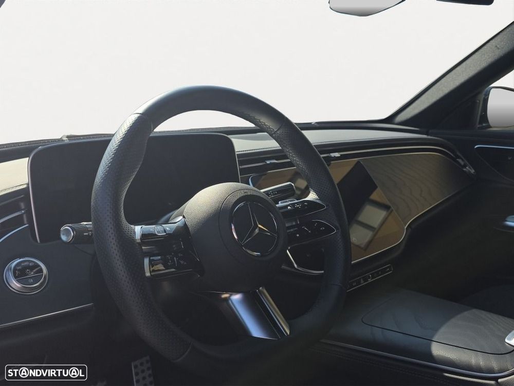 Mercedes-Benz E 300 - 10