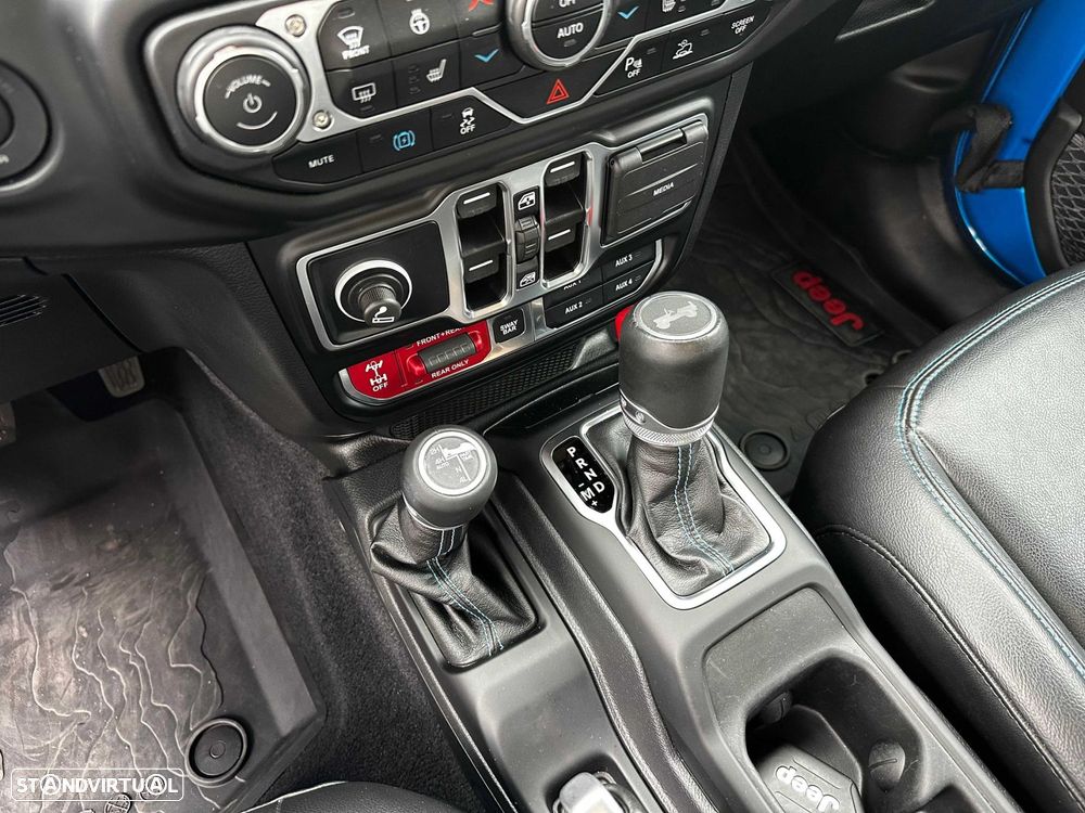 Jeep Wrangler Unlimited - 14