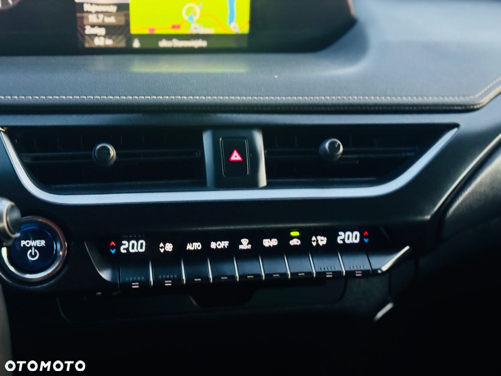 Lexus UX 200 GPF Business 2WD - 25