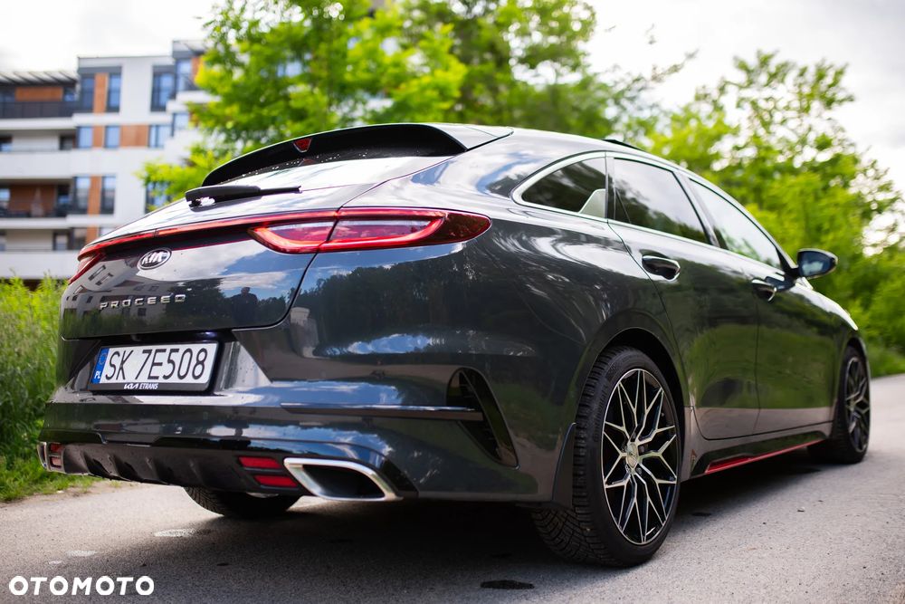 Kia ProCeed 1.6 T-GDI GT DCT - 24