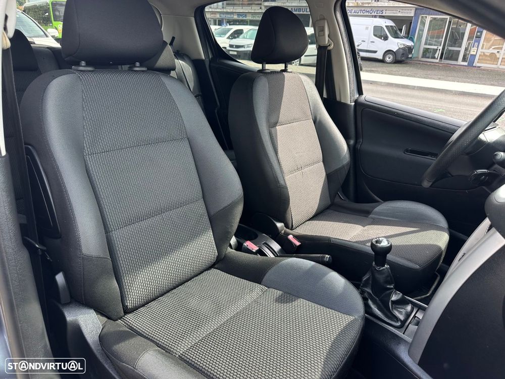 Peugeot 207 1.4 HDi Sport - 14