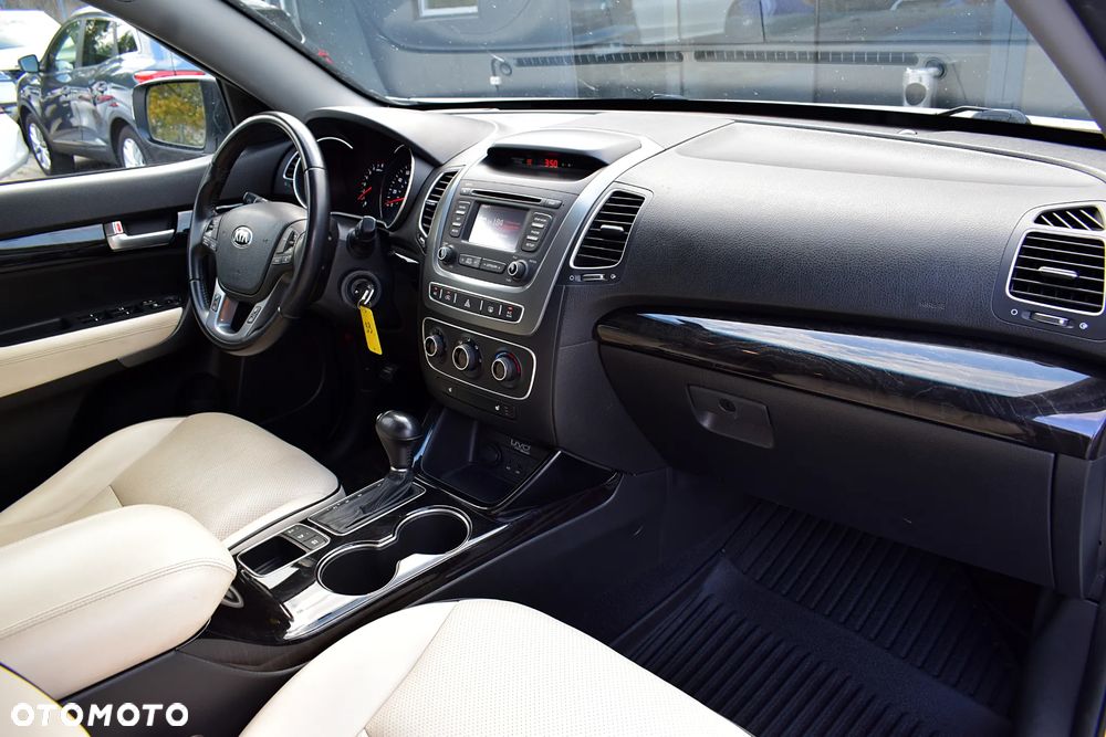 Kia Sorento 2.4 GDI M - 9