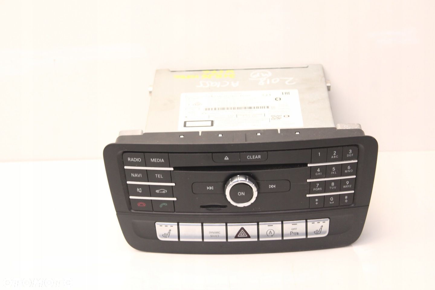 RADIO NAVI RADIOODTWARZACZ MERCEDES-BENZ A KLASA W176 2012R- - 1