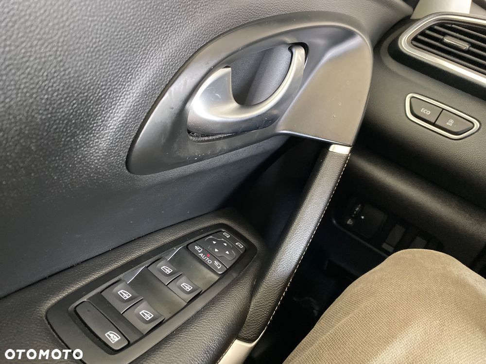 Renault Kadjar TCe 160 GPF BOSE EDITION - 20
