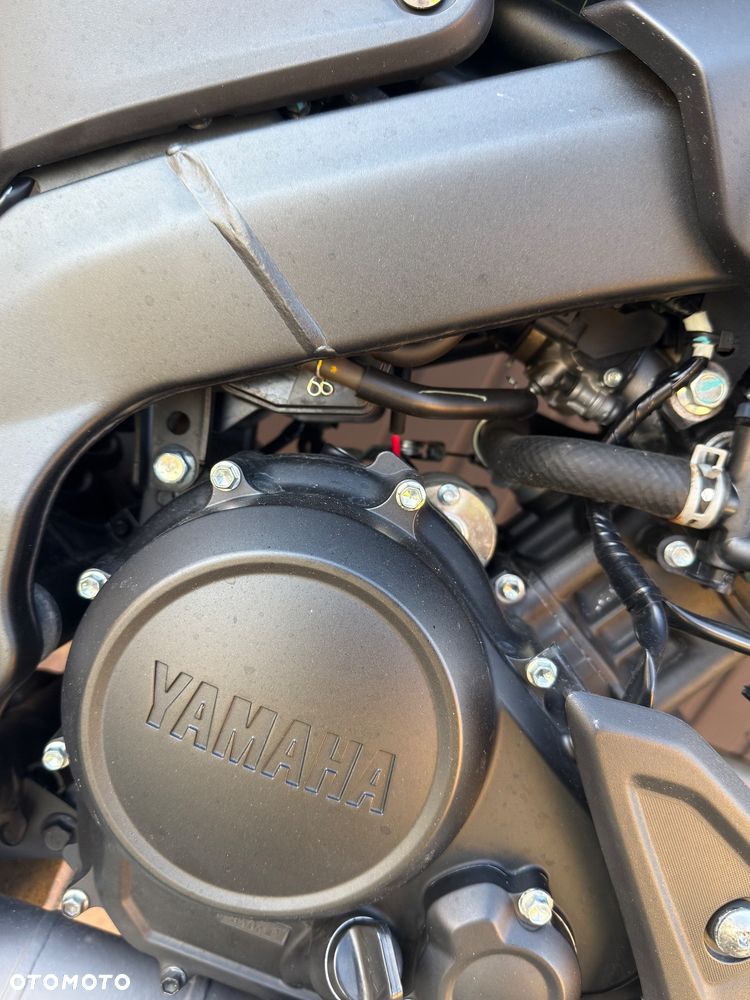 Yamaha MT - 9