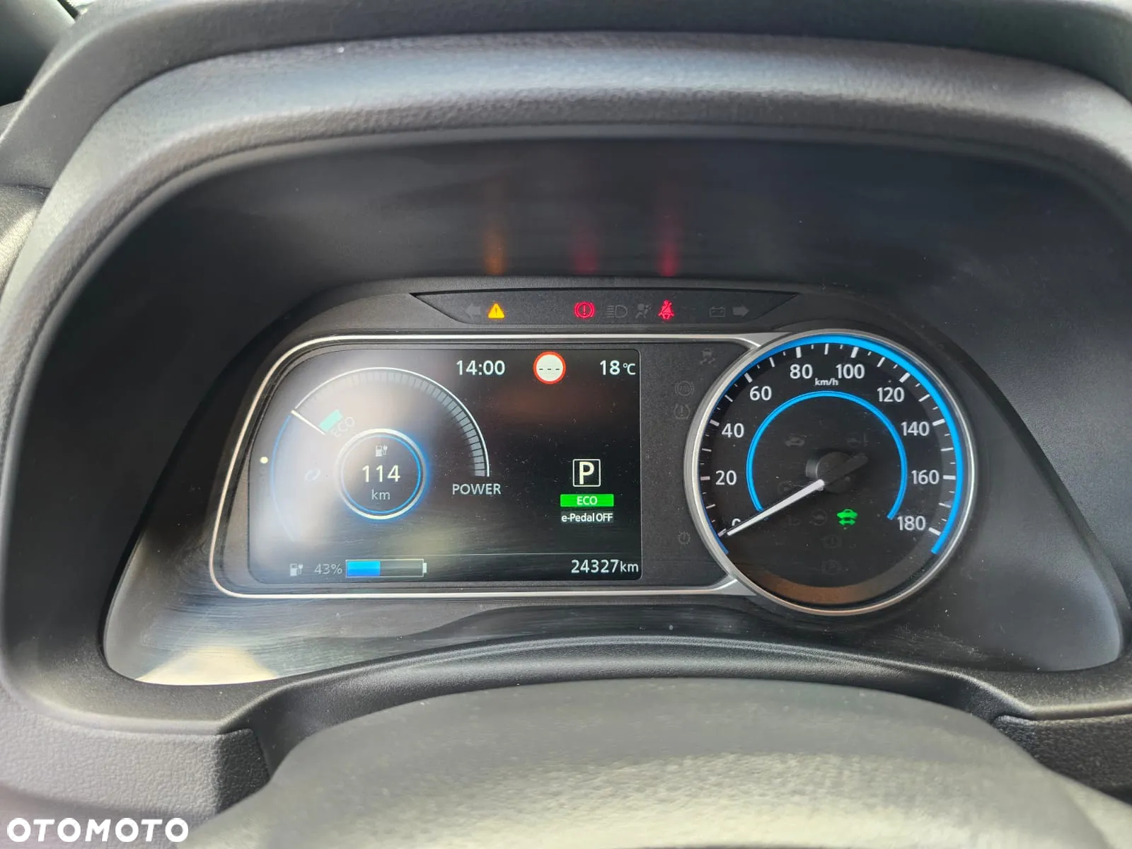 Nissan Leaf 40kWh N-Connecta - 11