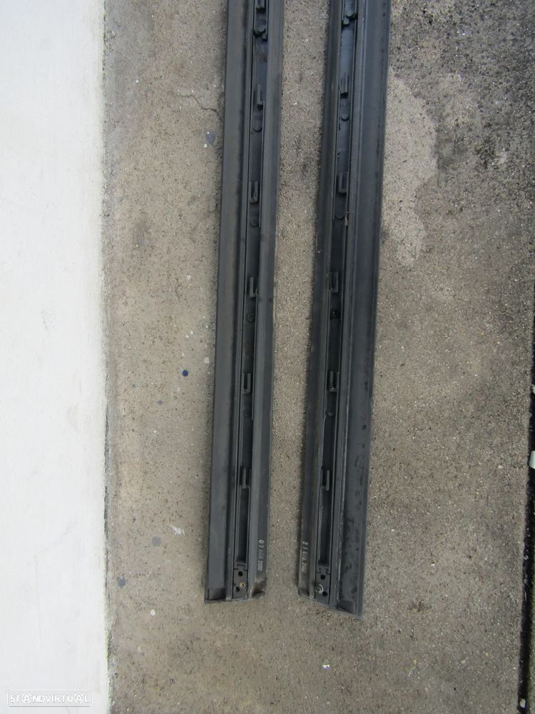 Friso lateral inferior (door blade) Audi A4 ano 2001 a 2004 - 4
