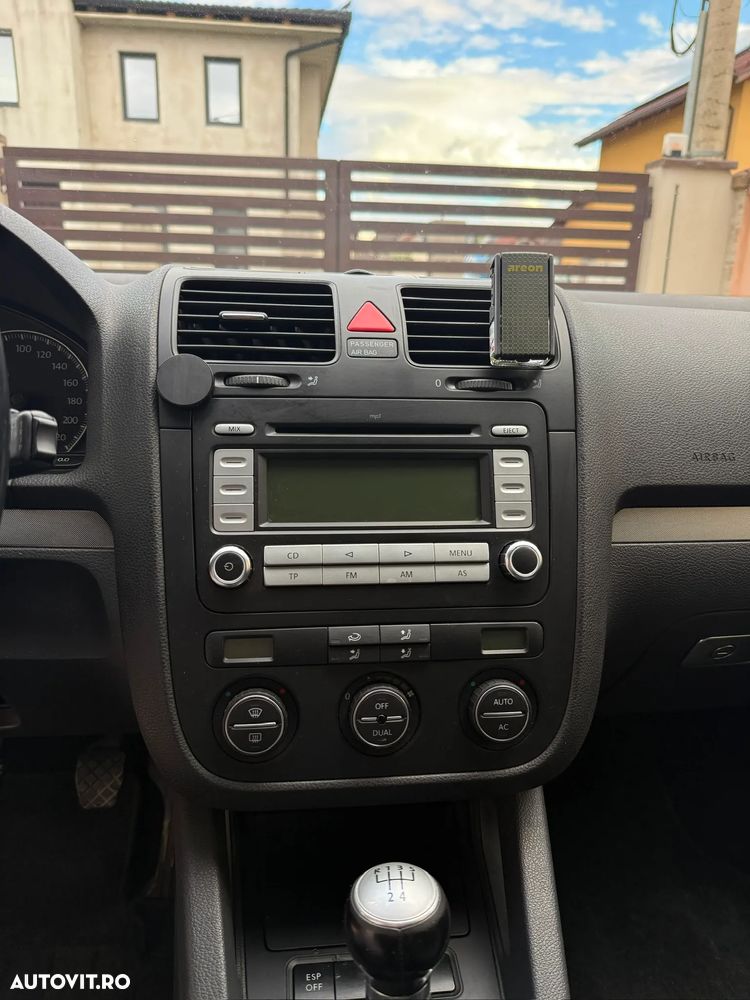 Volkswagen Golf 1.4 Comfortline - 17