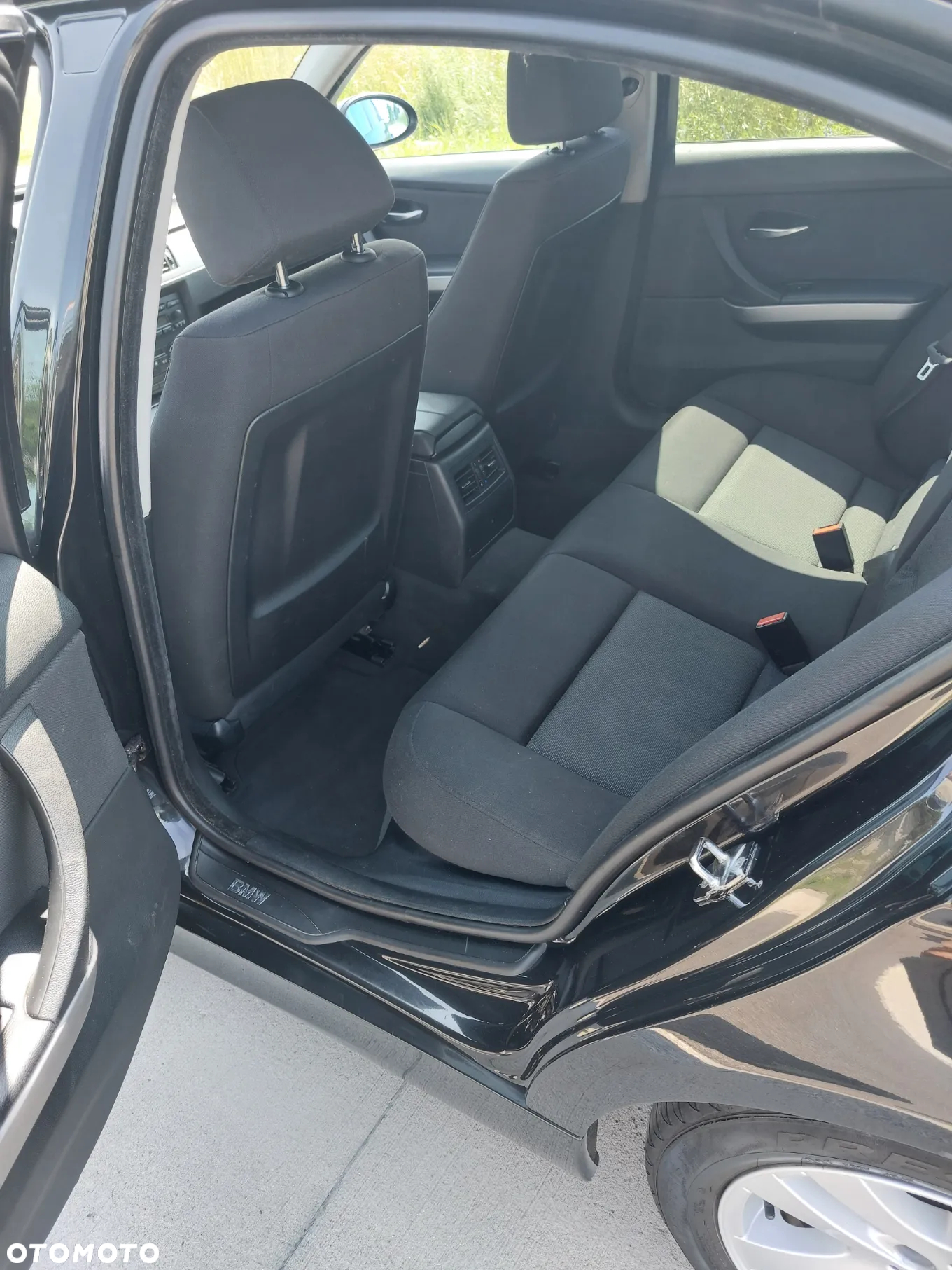 BMW Seria 3 320i - 16