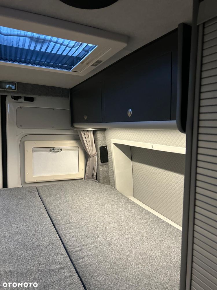 Volkswagen CRAFTER - 23