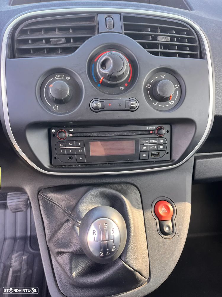 Renault kangoo 3Lug 6 velocidades - 10
