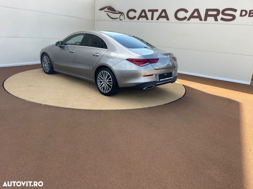 Mercedes-Benz CLA 180 - 9