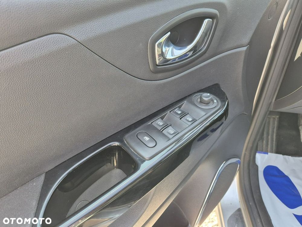 Renault Captur ENERGY TCe 120 LIMITED - 16