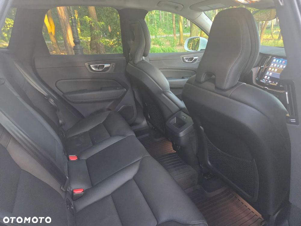 Volvo XC 60 B6 B AWD Inscription - 22