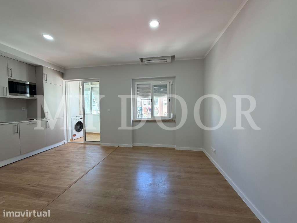 Apartamento T2 - Moscavide - 3º Andar - Completamente Remodelado - Grande imagem: 5/19