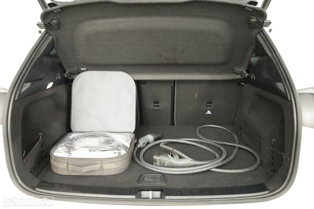 Mercedes-Benz EQA 250+ Progressive - 25