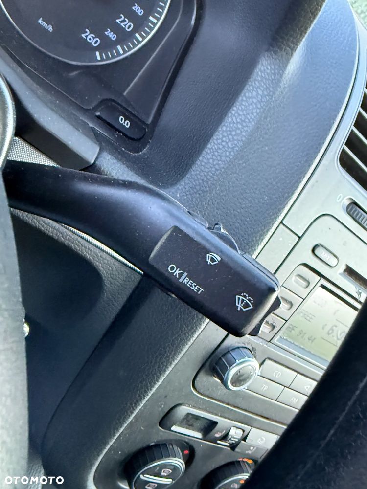 Volkswagen Jetta - 29