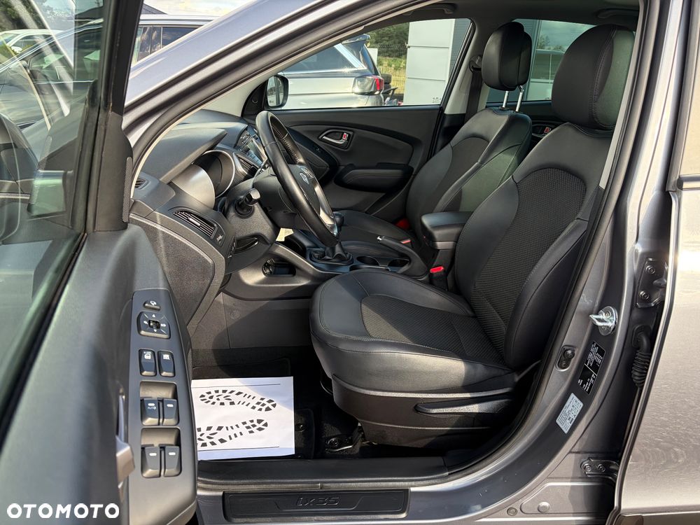 Hyundai ix35 1.7 CRDi 2WD blue Comfort - 8