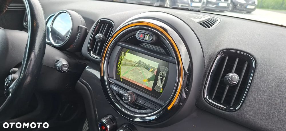 MINI Countryman Cooper D John Cooper Works Trim - 23