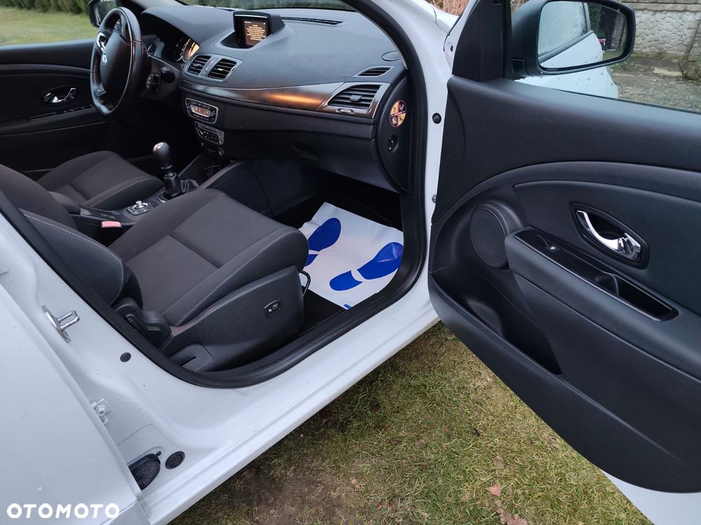 Renault Megane ENERGY TCe 115 Start & Stop Bose Edition - 12