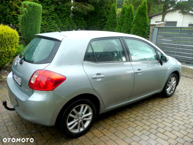 Toyota Auris 1.33 VVT-i Terra Start - 38