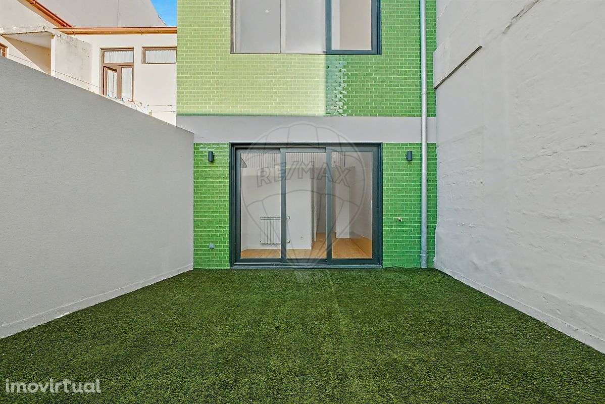 Moradia T4 para venda - Grande imagem: 2/25