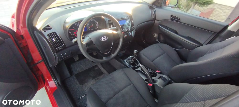 Hyundai i30 1.4 Blue Comfort - 15
