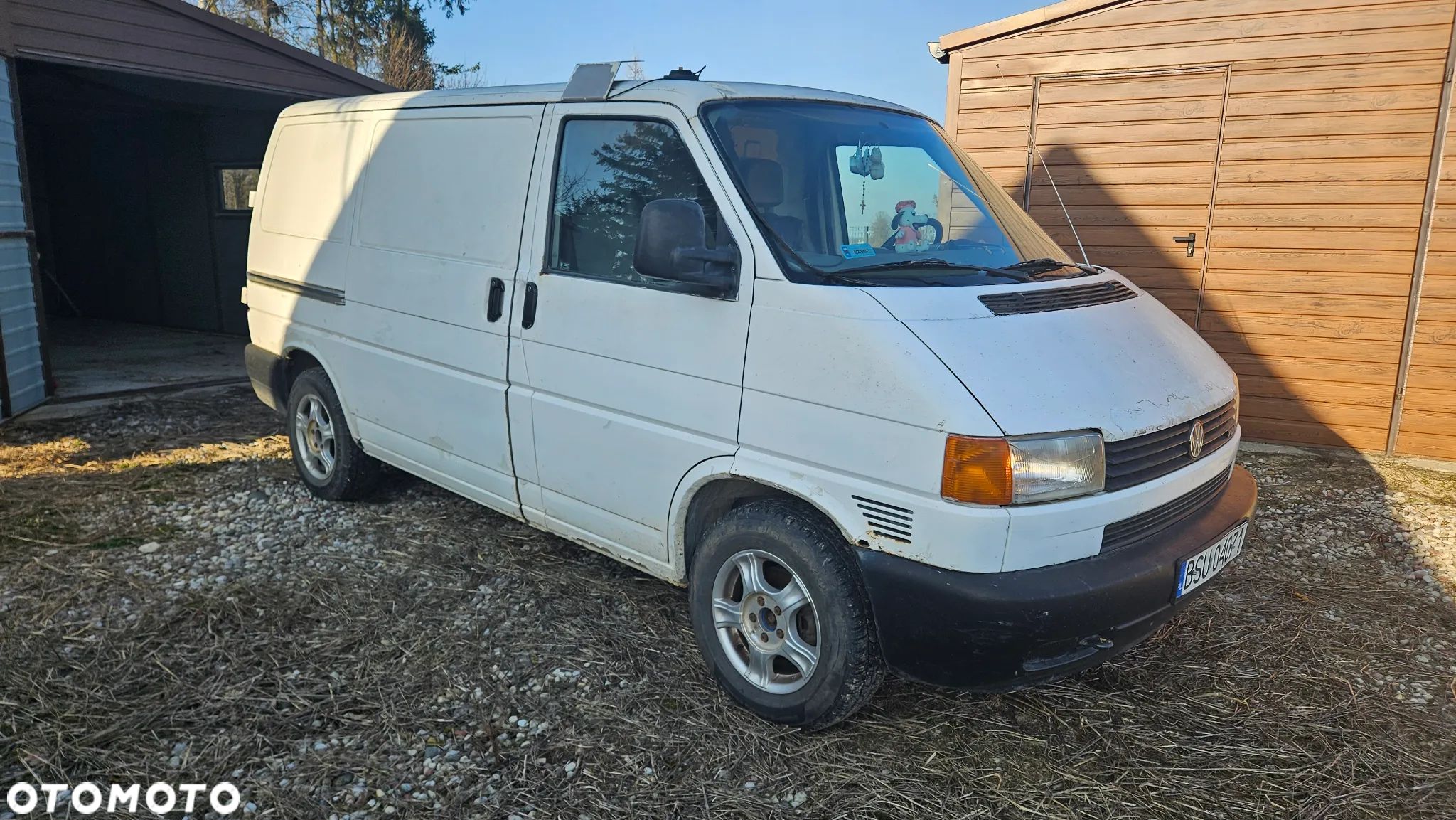 Volkswagen Transporter - 1