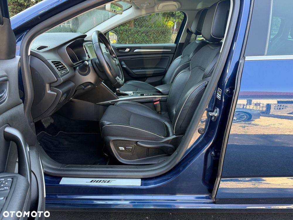 Renault Megane ENERGY TCe 160 EDC BOSE EDITION - 12