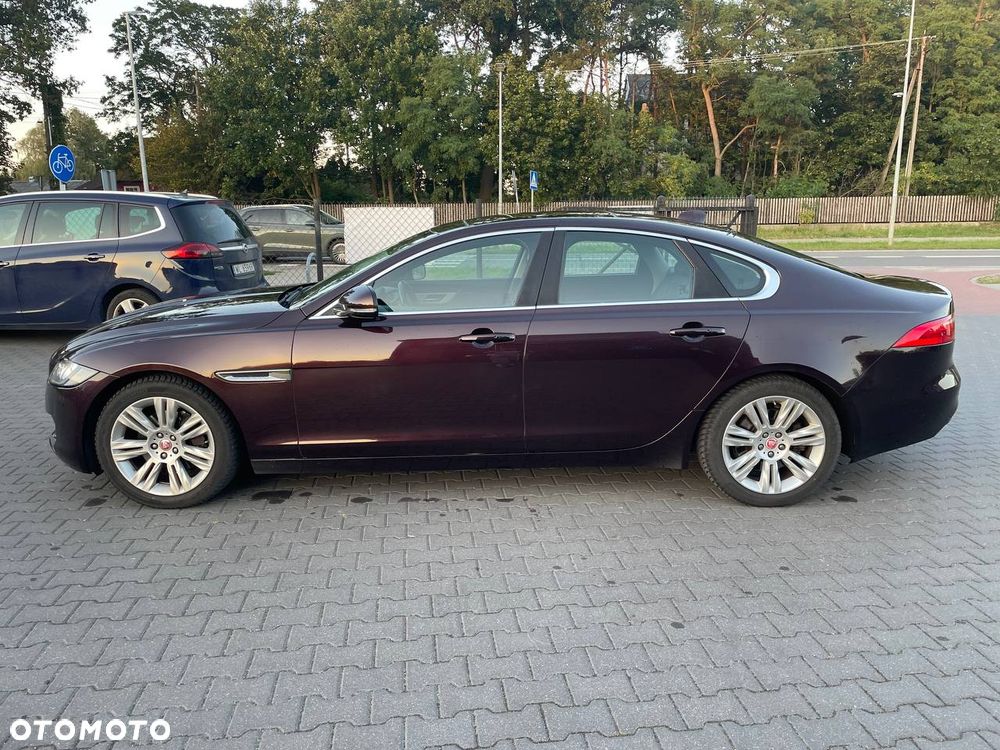 Jaguar XF 20d R-Sport Ingenium Edition - 6