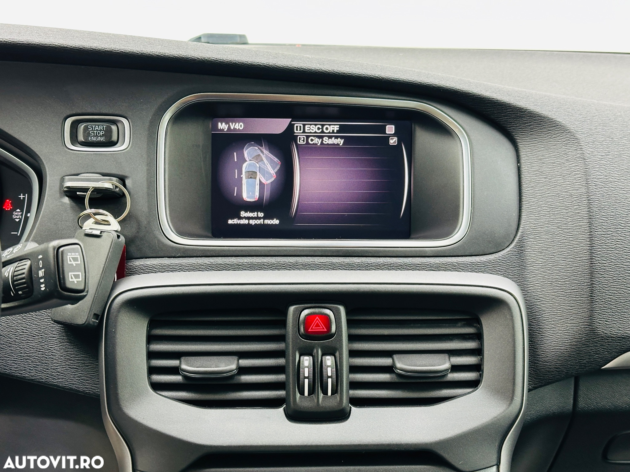 Volvo V40 - 34
