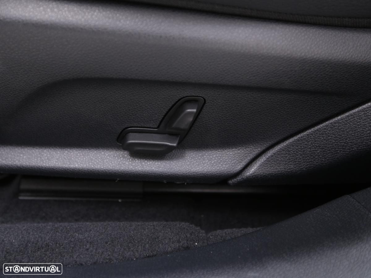 Mercedes-Benz E 300 de 4Matic T 9G-TRONIC AMG Line - 24