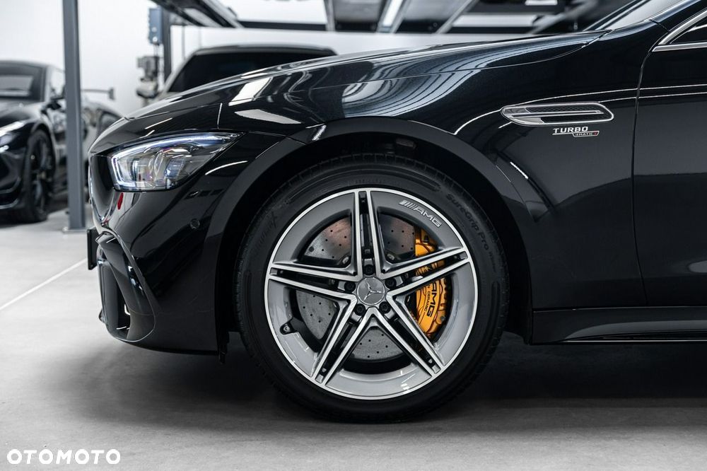 Mercedes-Benz AMG GT - 15