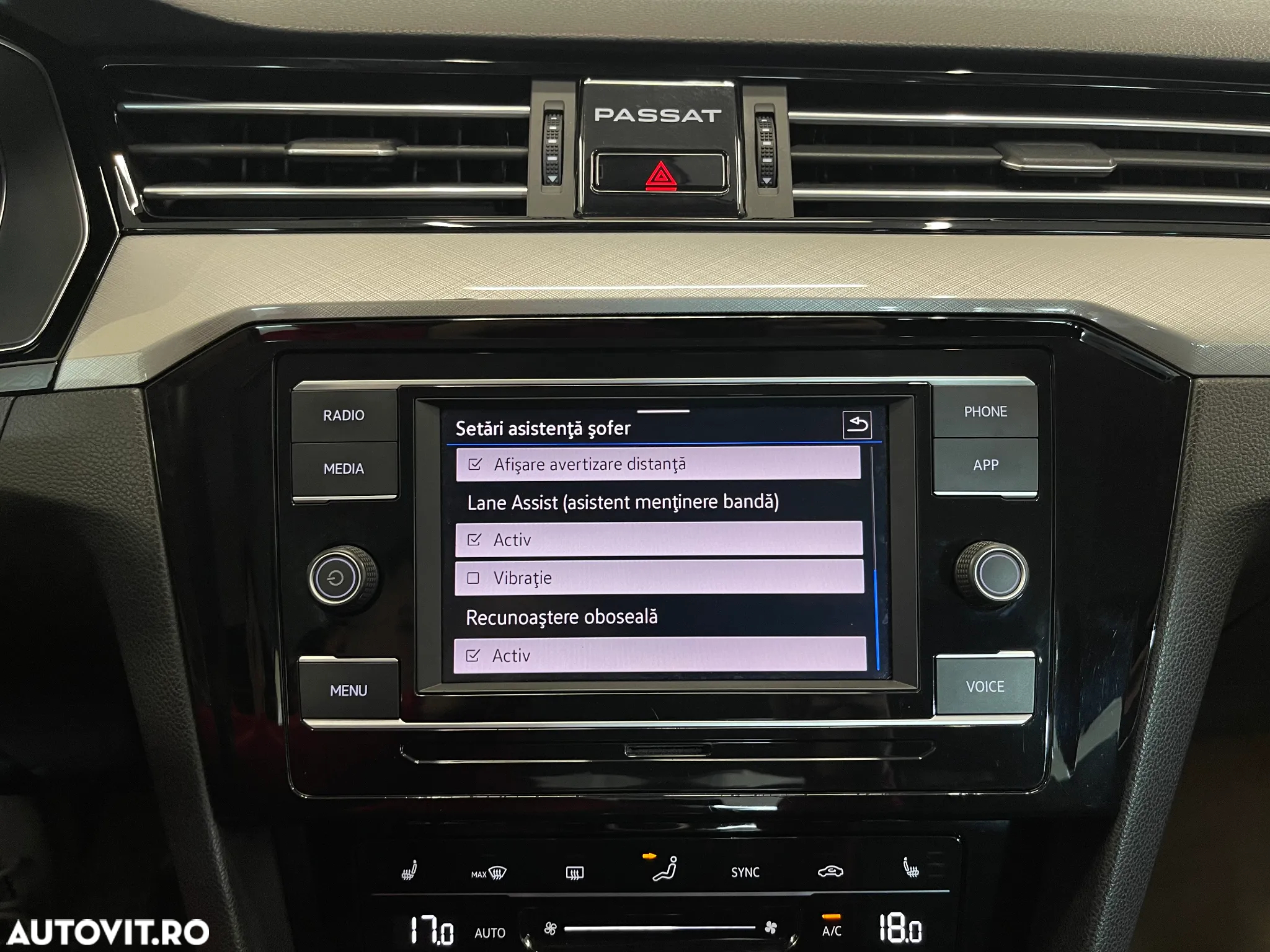 Volkswagen Passat 2.0 TDI Comfortline - 18