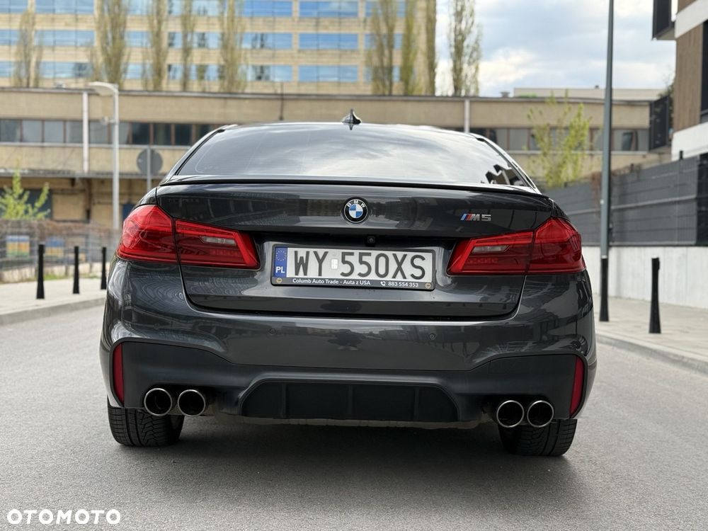 BMW Seria 5 M550i xDrive sport - 13