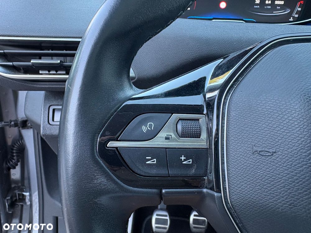 Peugeot 3008 PureTech 130 Stop & Start Crossway - 30