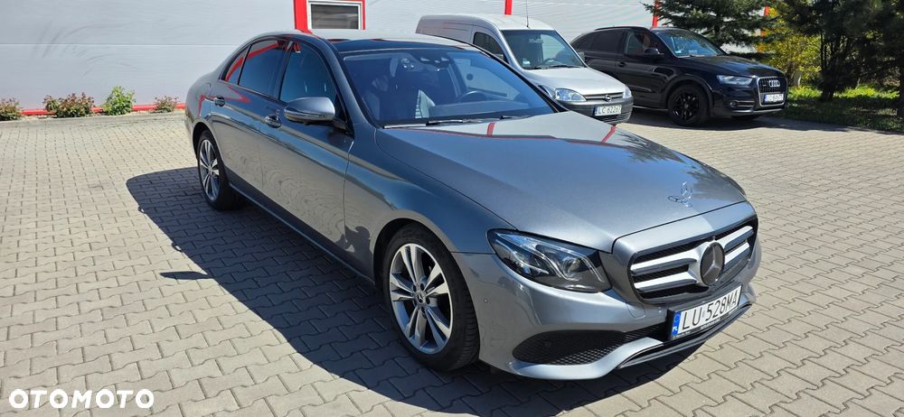 Mercedes-Benz Klasa E 220 d 4-Matic 9G-TRONIC - 10