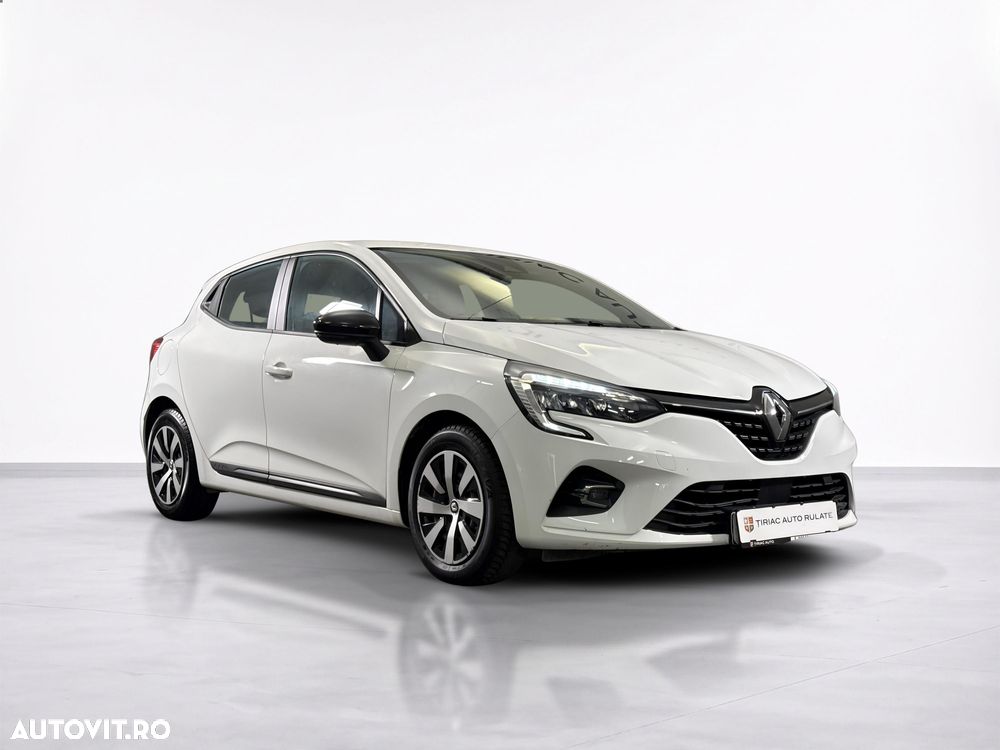 Renault Clio - 8
