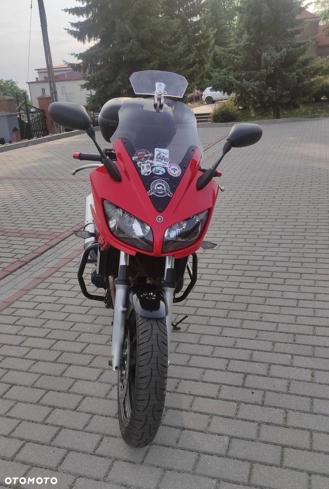 Yamaha FZS - 3