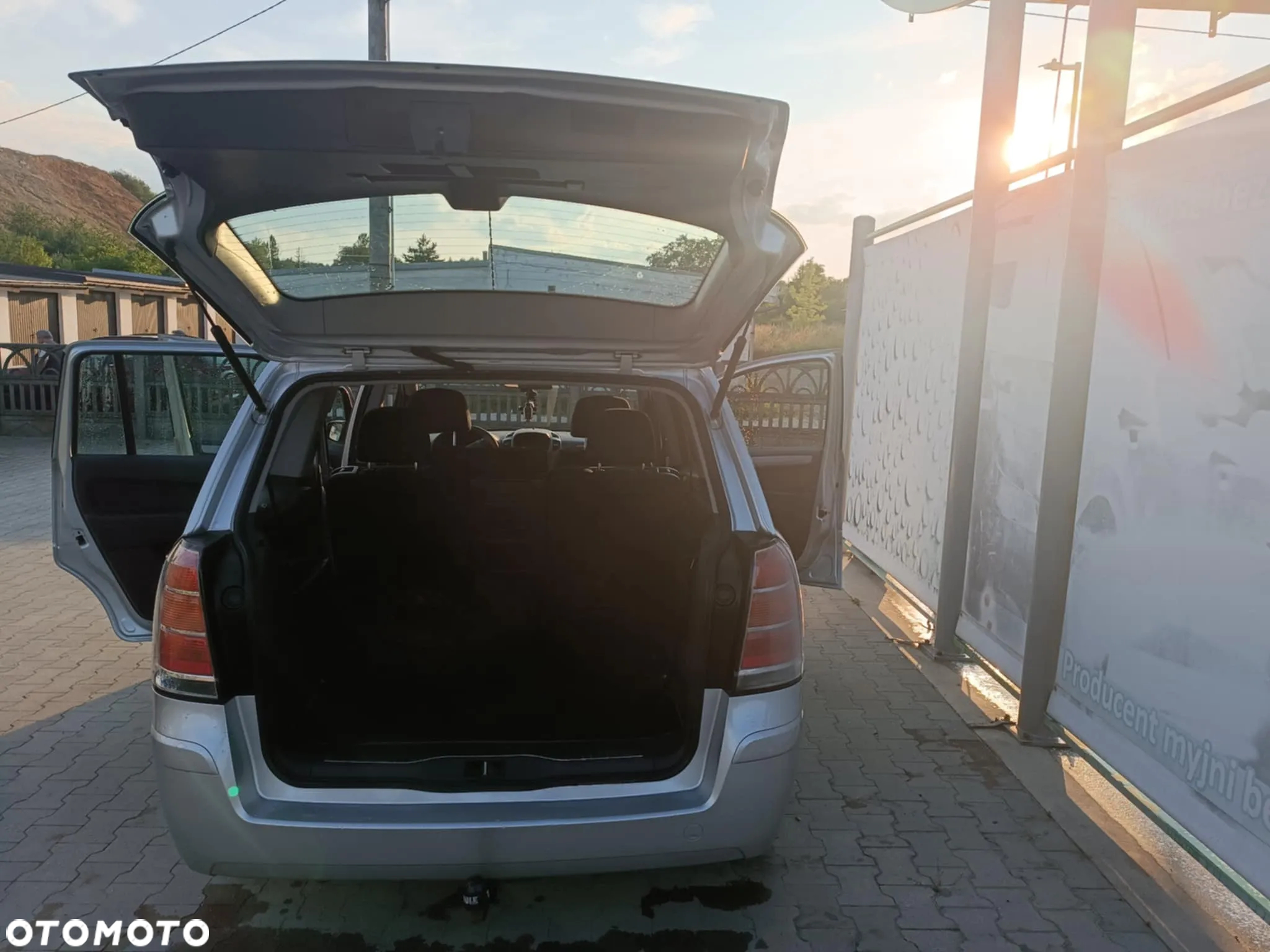 Opel Zafira - 12