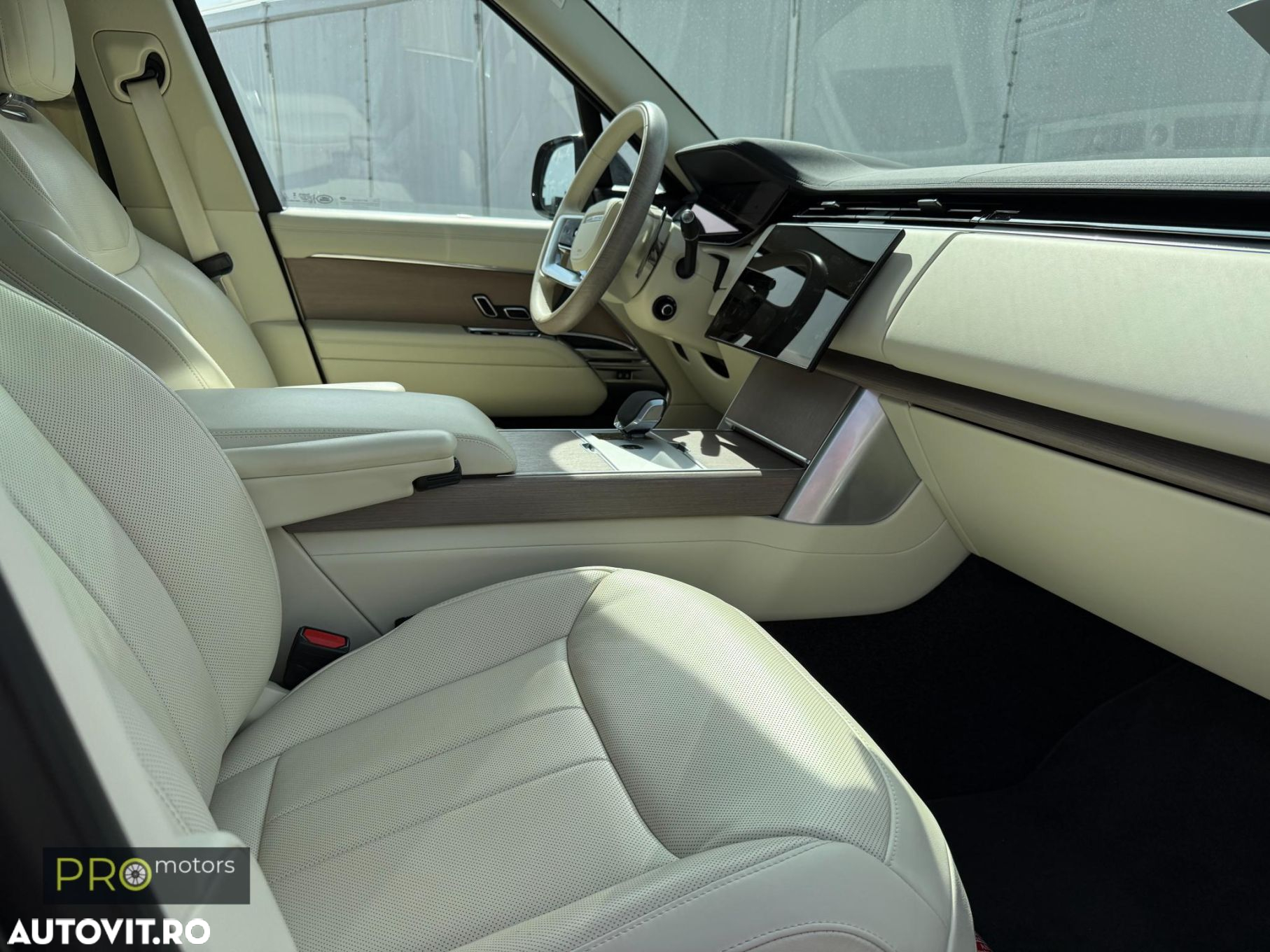 Land Rover Range Rover - 16