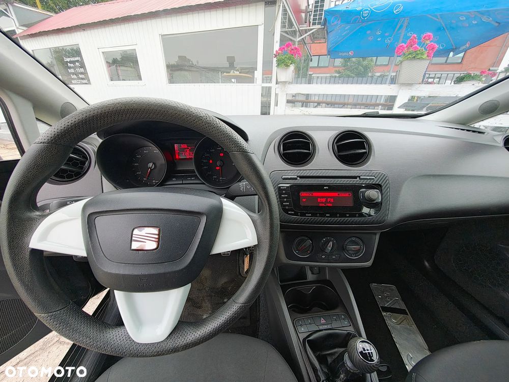 Seat Ibiza 1.2 12V Signo - 4