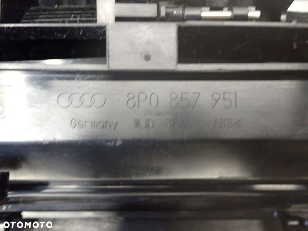 POPIELNICZKA AUDI A3 8P 2.0TDI D9643369380 - 9